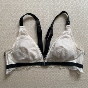 VS Creme Bralette